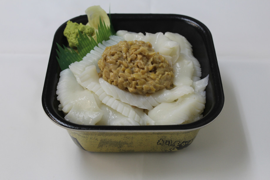 えじむん丼 🐟 エビフライ丼 メガはみんなで食べないとムリ😋 #ジンベエ